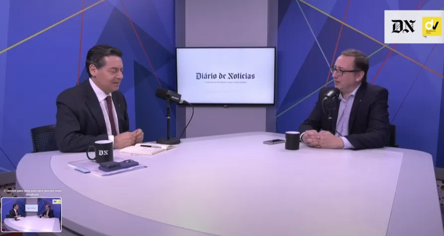 Rogério Fernandes Ferreira no podcast "A Lei e a Prática" do DN